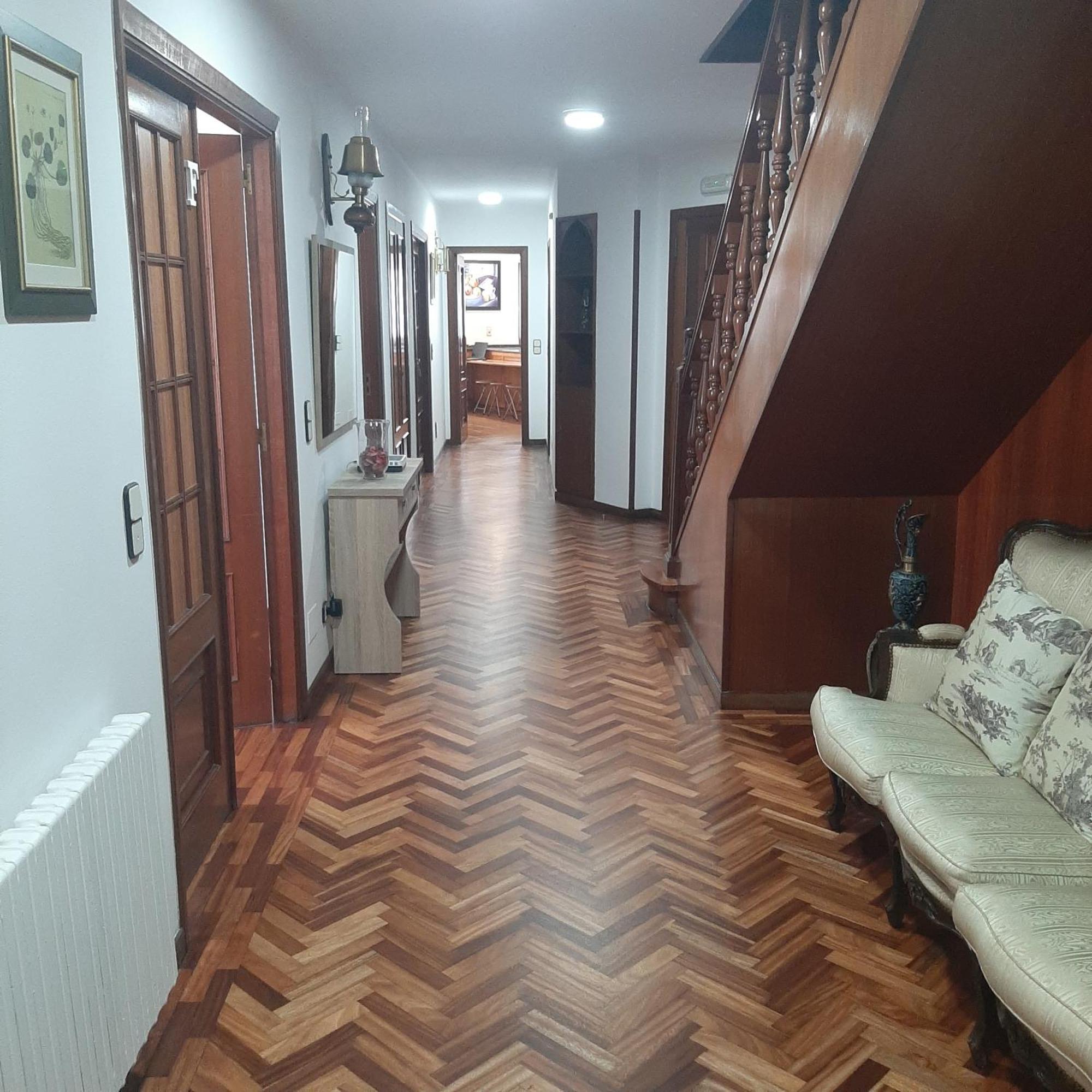La Plaza Guest house *